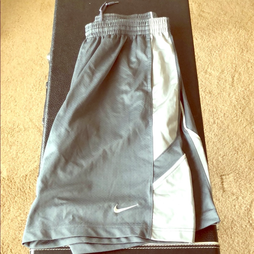 Nike Basketball shorts **Size XL**
